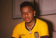 Titular do Cruzeiro é convocado por Gallardo e volta à seleção após mais de um ano