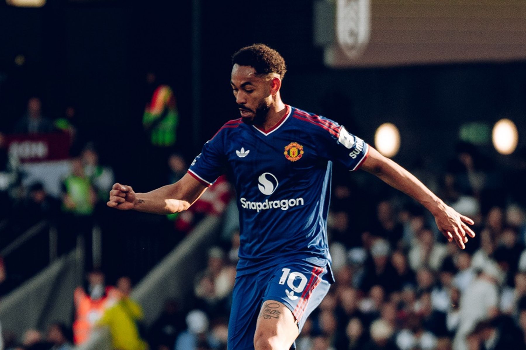 Matheus Cunha ‘salva’ no fim, e United busca empate com o Fulham pela Premier League