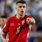 Capitão da Suíça, Xhaka admite falsificação de certificado de vacina contra Covid-19