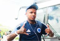 Keny Arroyo manda recado ao Cruzeiro após alcançar marca especial