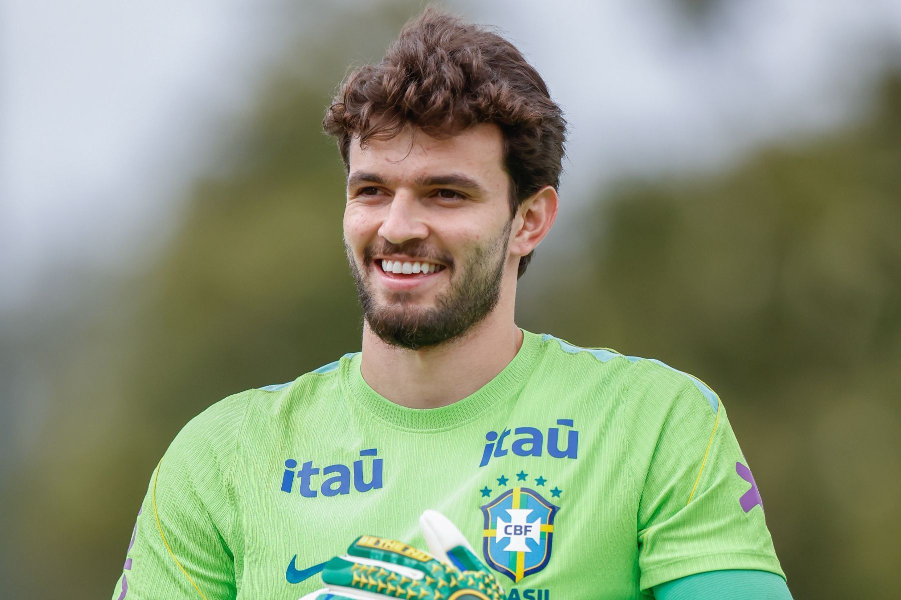 'Goleiro de milagres': jornal espanhol se rende a Otávio, do Cruzeiro
