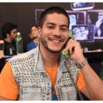 Advogado de Arthur Aguiar se manifesta após ator ter 15 dias para deixar apartamento: 'Ele não queria'