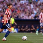 Atlético de Madrid goleia Osasuna e ‘cola’ nos líderes da La Liga