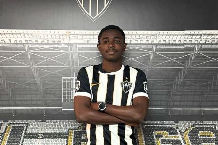 Abass Olasunkanmi, nova contratação do Atlético