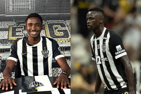 Abass Olasunkanmi e Mamady Cissé, em ordem