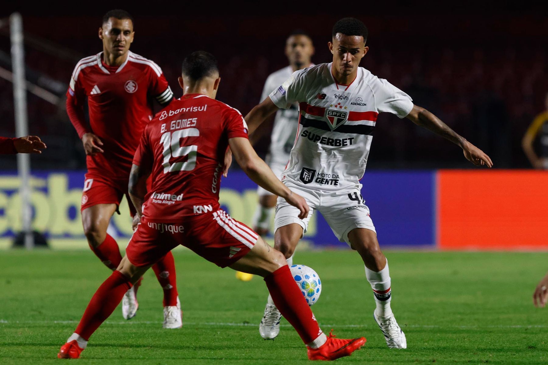 São Paulo 1 x 0 Internacional: gol e melhores momentos do jogo pelo Brasileirão