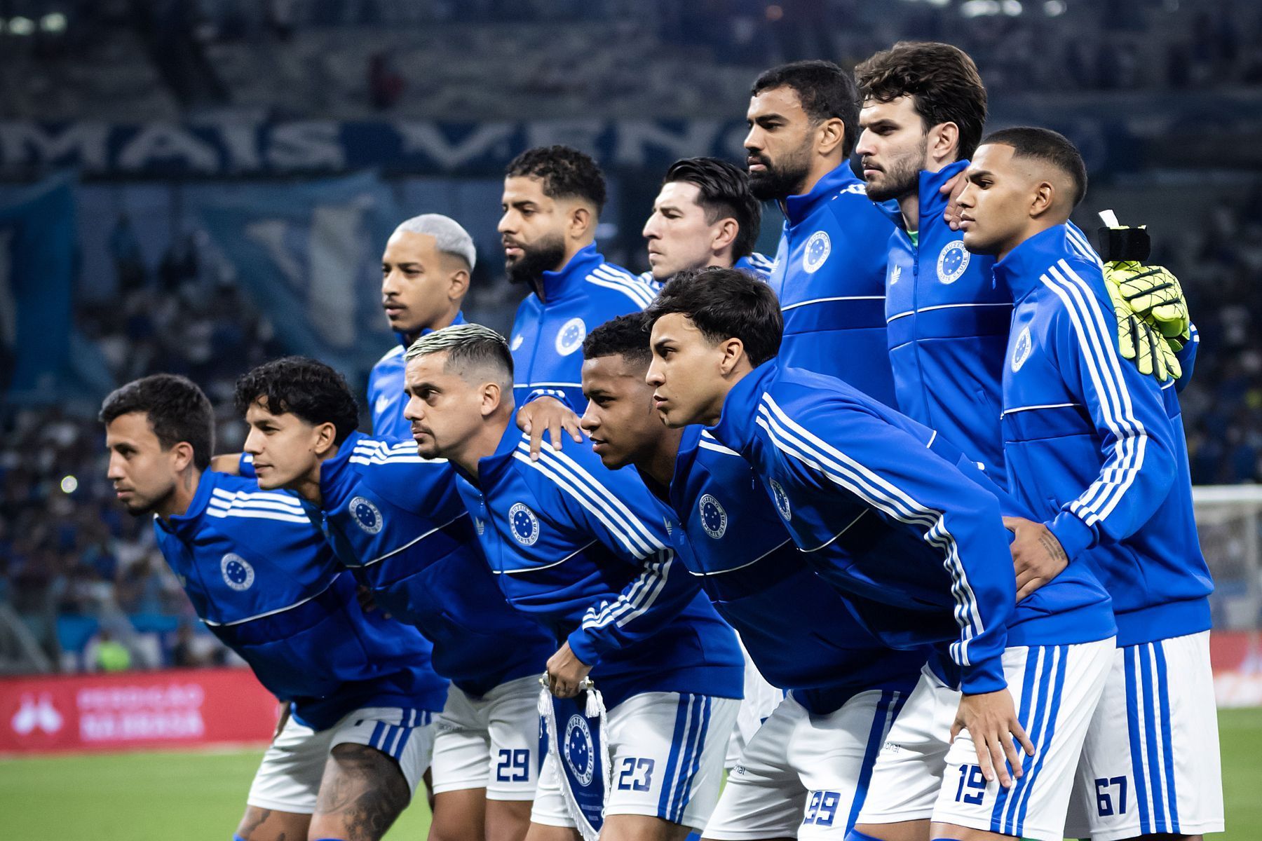 Duelos diretos, clássico e adversários do Z4: os últimos 10 jogos do Cruzeiro em 2026