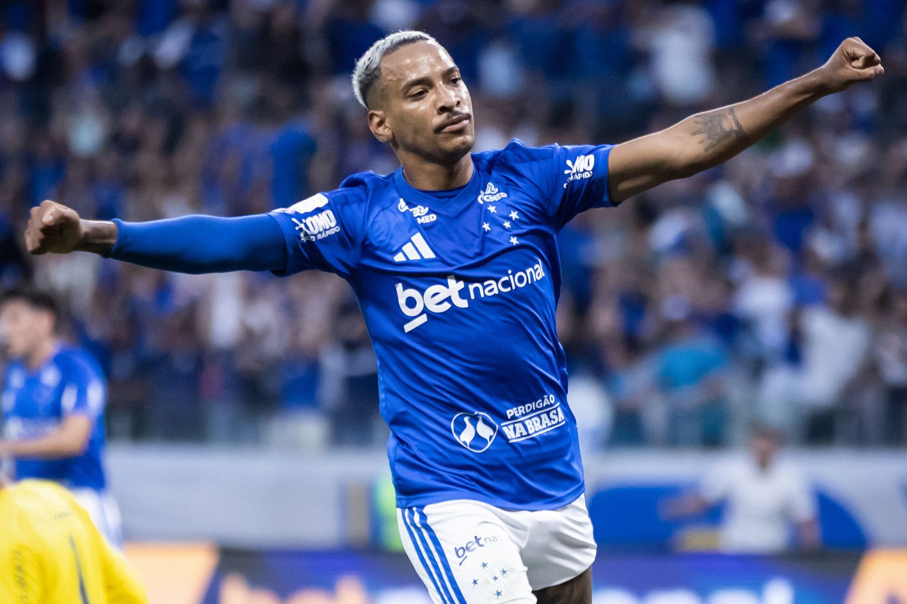 Matheus Pereira consolida temporada mais artilheira pelo Cruzeiro; veja números