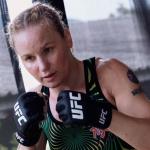 Campeã do UFC se lesiona, e luta pelo cinturão contra mineira é cancelada, diz site