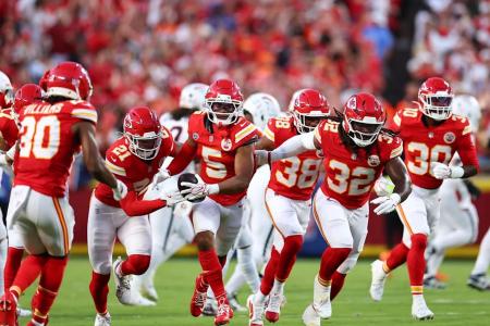 Defesa dos Chiefs dominou ataque do Broncos no Arrowhead Stadium