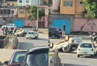 BH: carro capota após ser atingido por outro veículo na Avenida Teresa Cristina