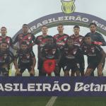 Athletico-PR perde titular e técnico para jogo contra o Atlético pelo Brasileirão