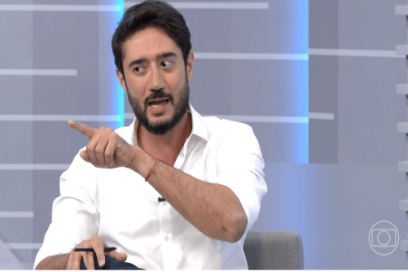 Gabriel Azevedo durante sabatina com os jornalistas Mara Pinheiro e Sérgio Marques na TV Globo