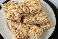 Lanche crocante de arroz fica pronto em 10 minutos e leva poucos ingredientes