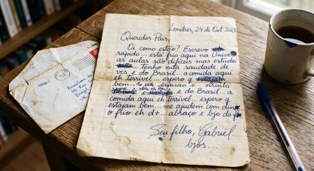 Psicologia explica o que está por trás de uma letra feia