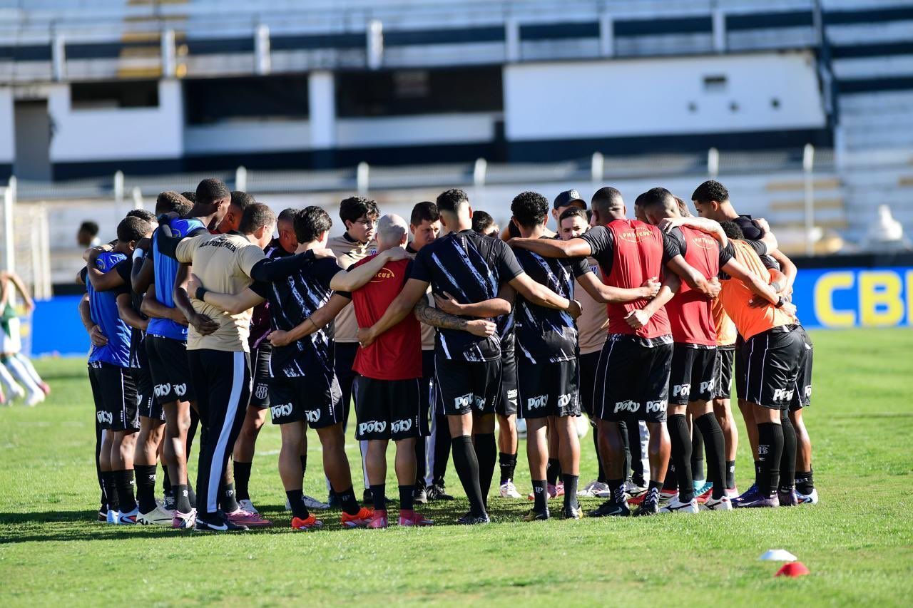 Ponte Preta pode igualar rebaixamento com maior número de rodadas de antecedência na Série B