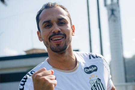 Lima, novo meia do Santos