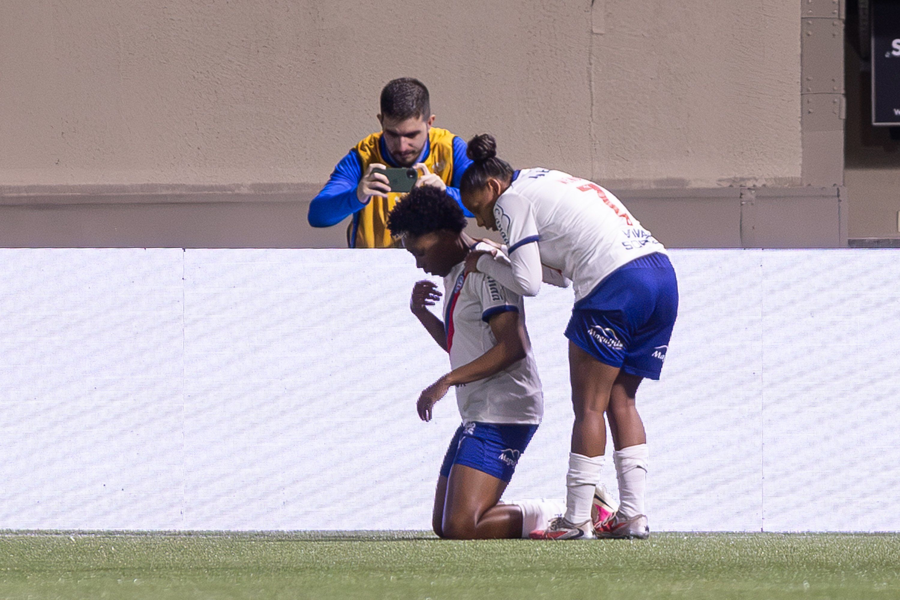 Bahia vence Palmeiras nos pênaltis e avança à semifinal do Brasileiro Feminino