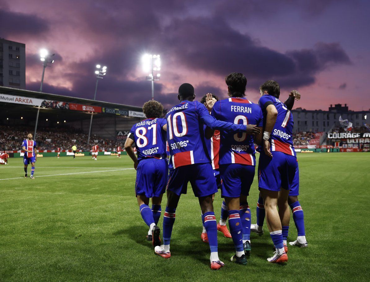 PSG desencanta, vence o Brest e consegue primeira vitória no Francês