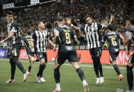 Atlético faz provocações a Neymar e Santos após classificação na Sul-Americana