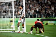 Juventus atropela NEC e conquista primeira vitória na Liga Europa