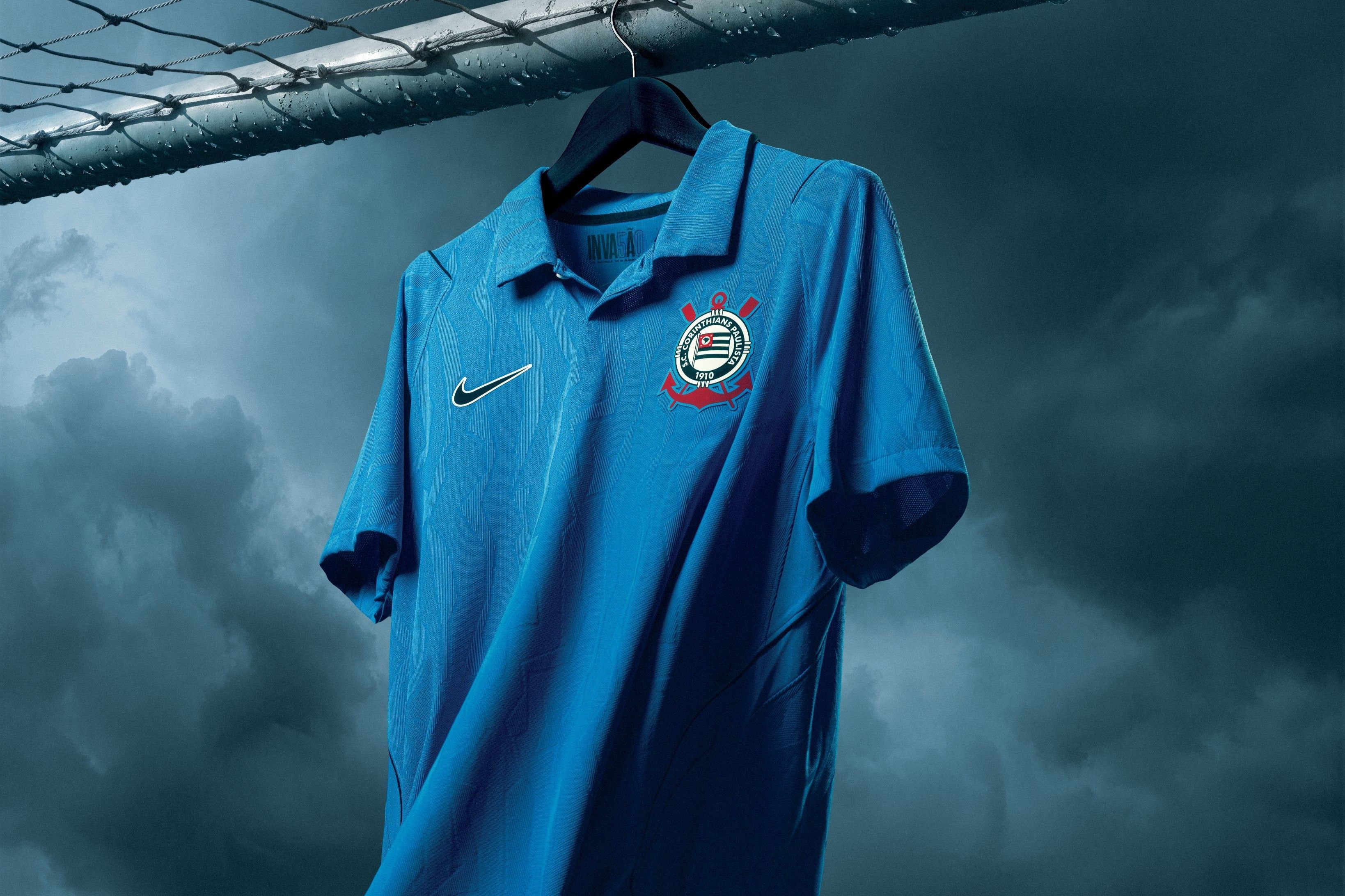 Corinthians lança terceiro uniforme para temporada de 2026; veja fotos