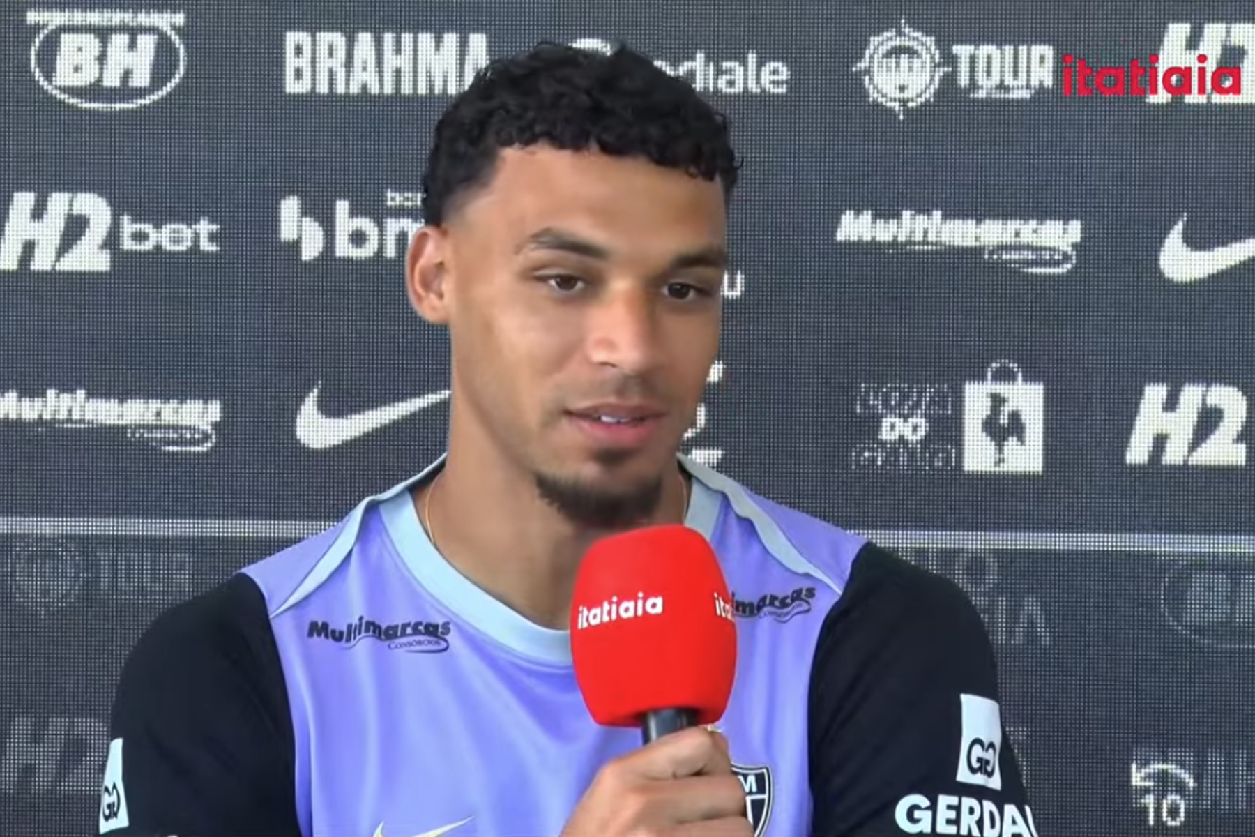 Victor Hugo, do Atlético, avalia chances em novo ciclo da Seleção Brasileira