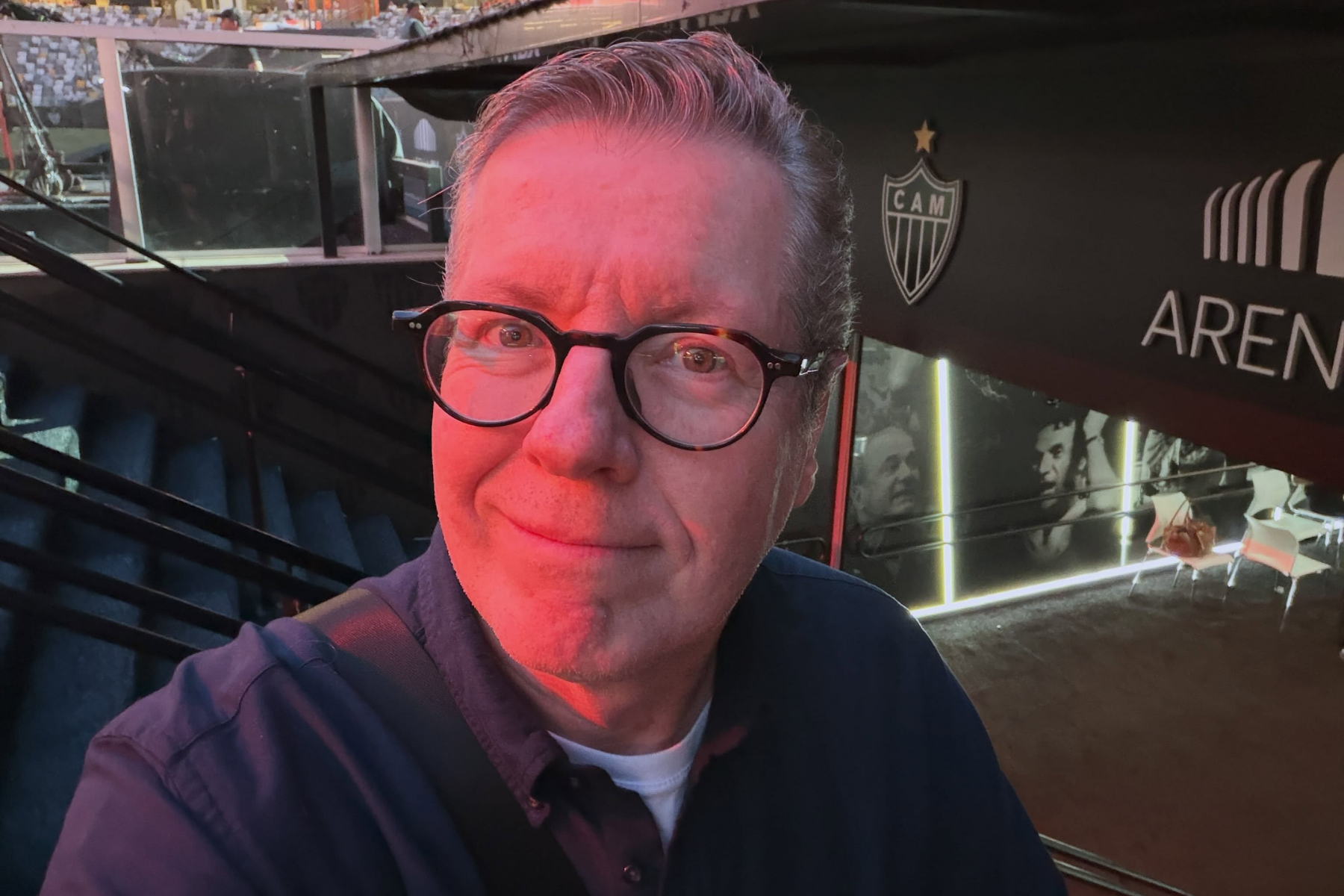Apresentador de TV se rende ao estádio do Atlético: 'Um dia o Flamengo terá uma assim'