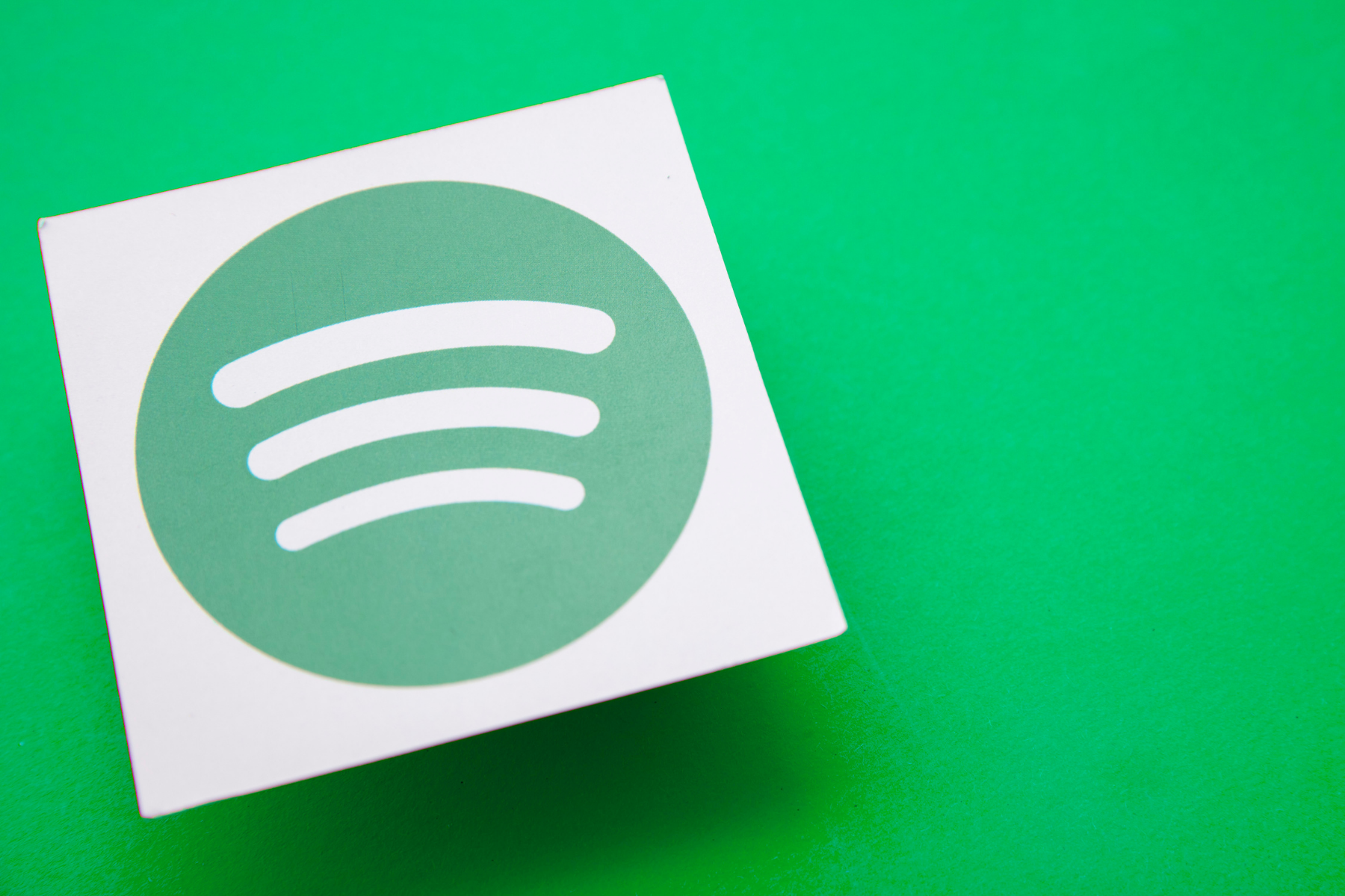 Spotify caiu? Empresa se pronuncia após série de instabilidades pelo mundo