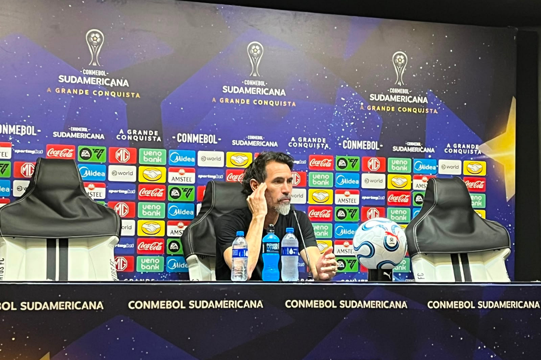 Domínguez é direto sobre ausência de Neymar em Santos x Atlético: 'Perderam'