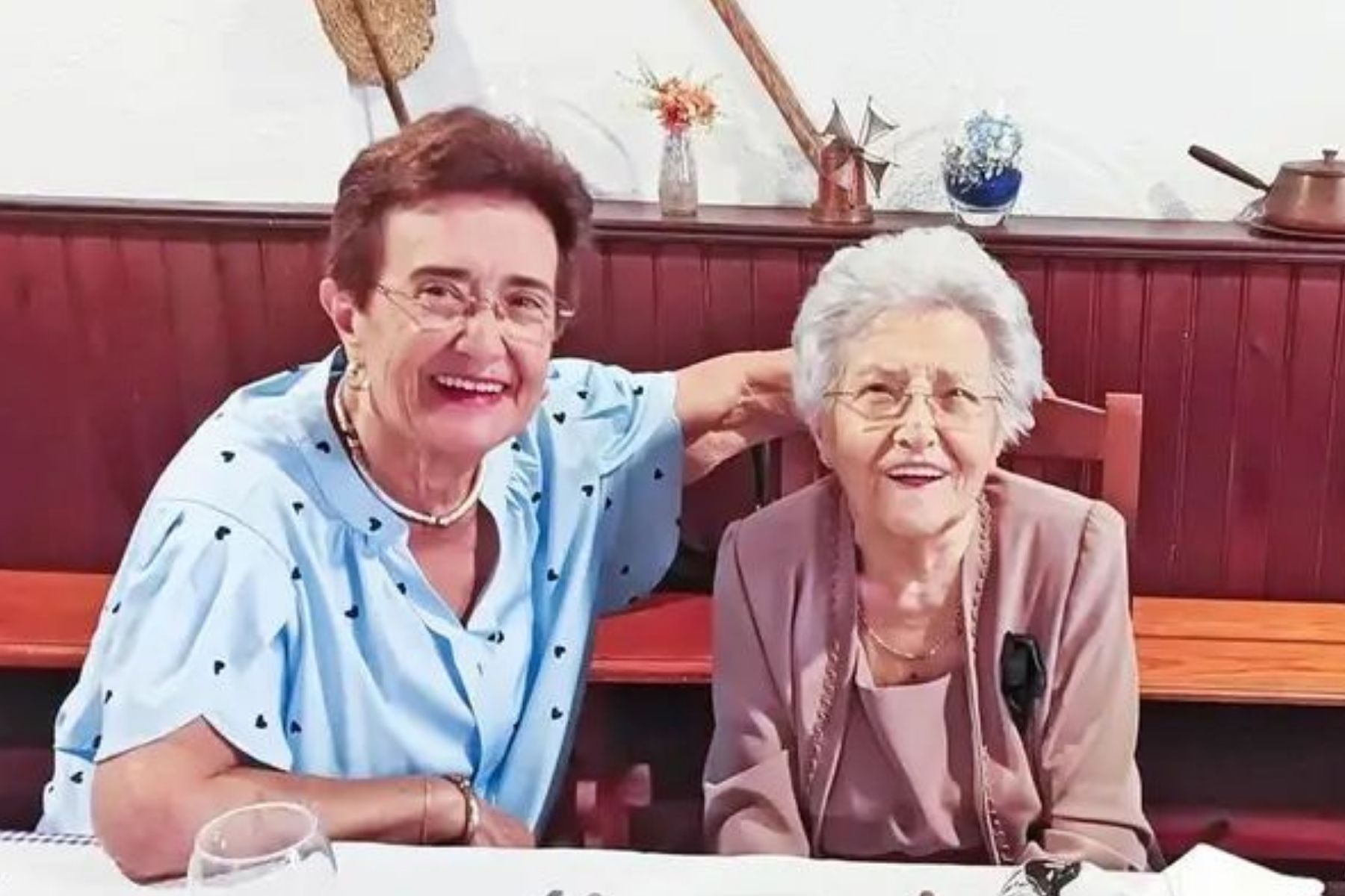 Aos 100 anos, Maria Olívia continua “sempre bem-disposta” e atenta ao mundo