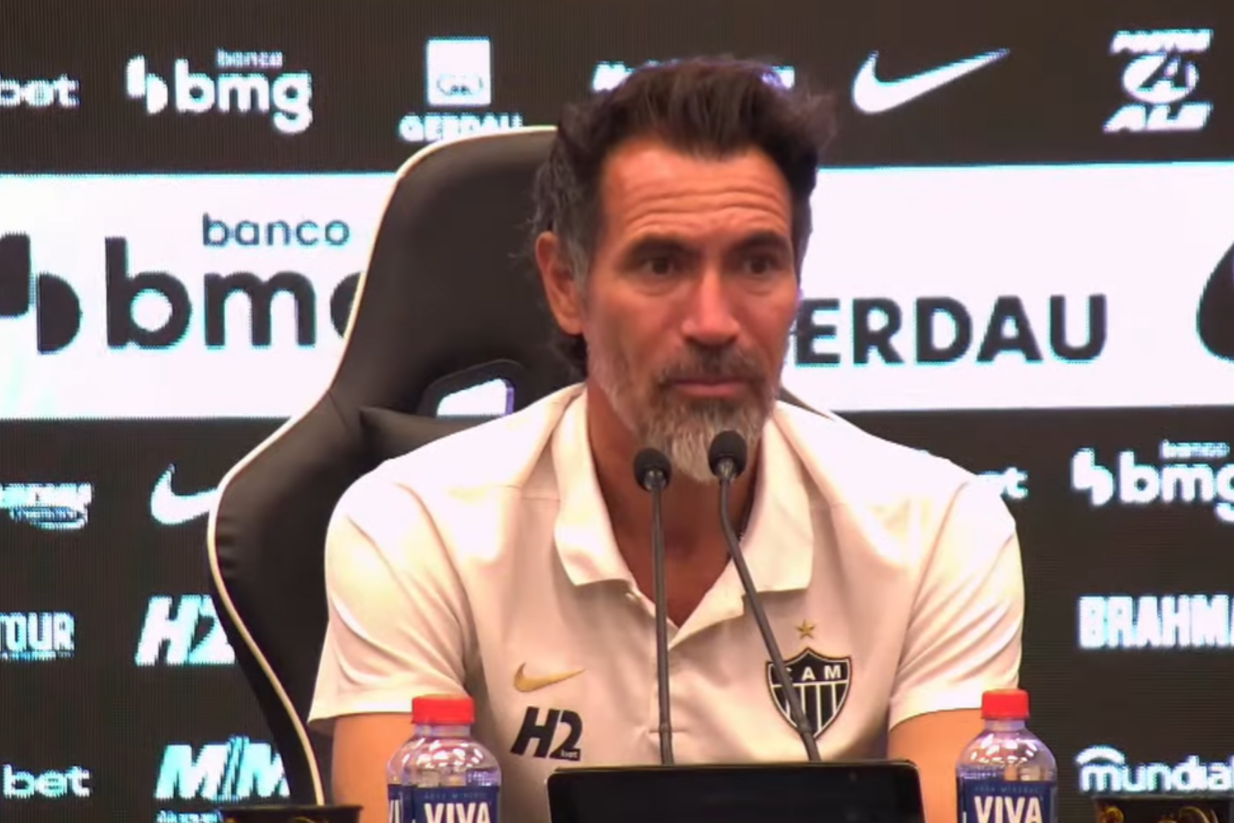 ‘Barba’ destaca reconexão do Atlético com torcida após classificação contra Cruzeiro
