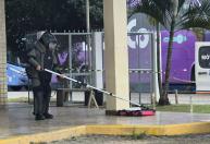 Polícia prende homem que levava granadas e drogas dentro de mala em ônibus em MG
