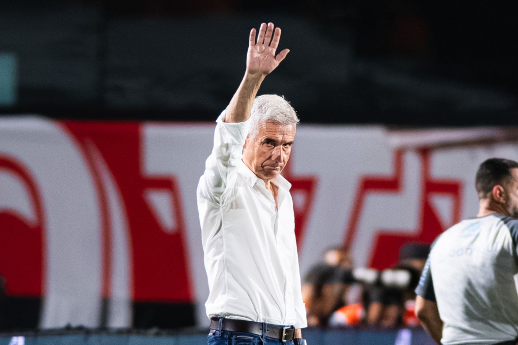 Luís Castro indica nova função de Krovinovic no Grêmio para encarar o Vasco