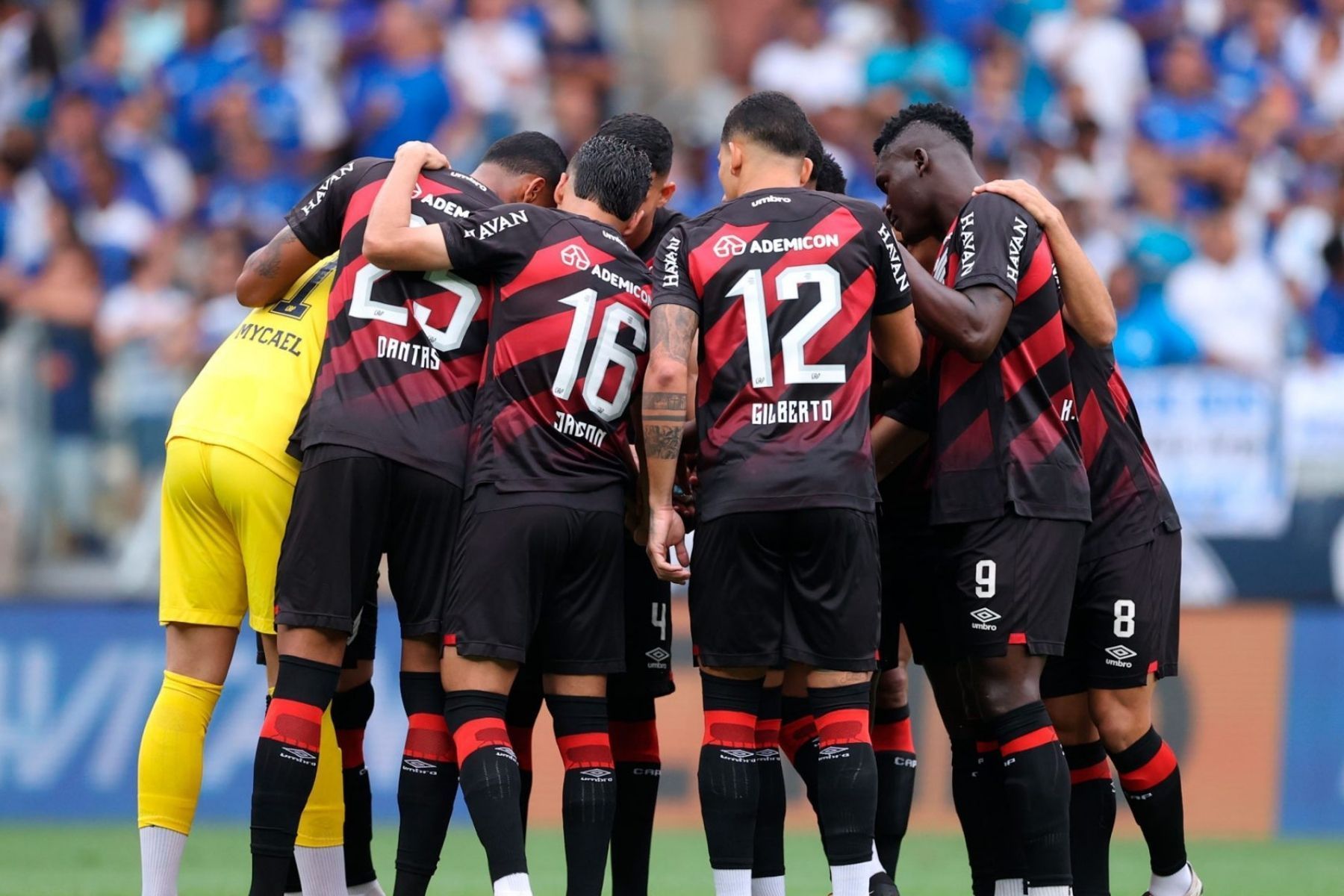 Ainda dá? Athletico-PR tem pequena chance de ser campeão brasileiro, aponta UFMG