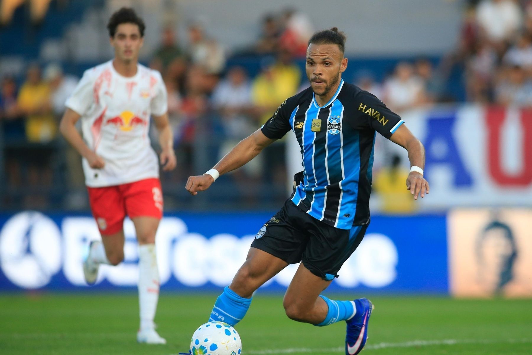 CBF reconhece erro em gol anulado do Grêmio na derrota para RB Bragantino