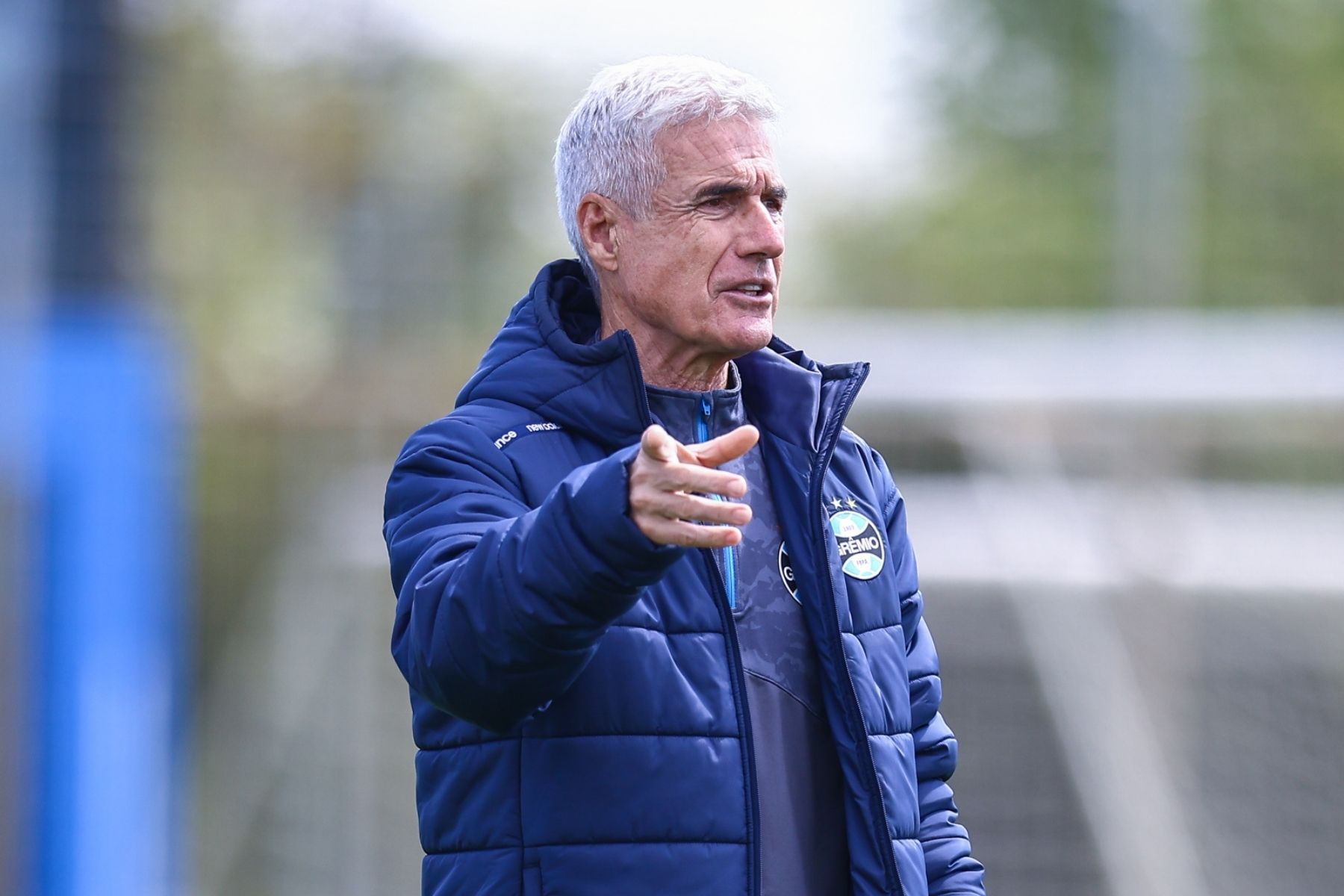 Grêmio terá mudanças contra o Vasco pelo Brasileiro; veja opções de Luís Castro