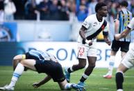 Vasco vira sobre o Grêmio em Porto Alegre e 'embola' briga contra o Z4 do Brasileiro