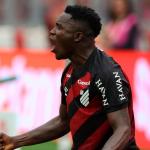 Athletico-PR tem um time inteiro de estrangeiros no elenco; veja lista