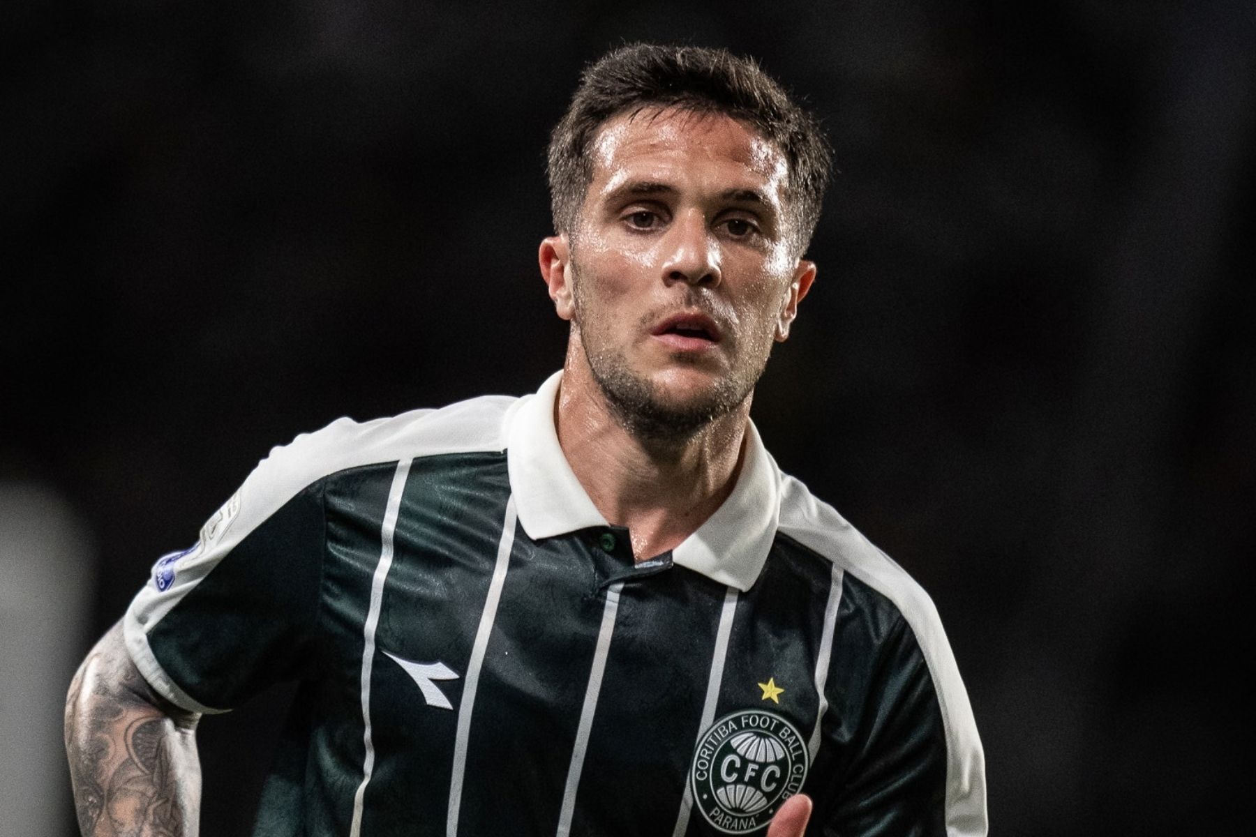 Veja até quando vão os contratos dos estrangeiros do Coritiba
