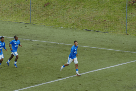 Cruzeiro venceu o Athletico-PR em Curitiba no Sub-17