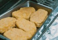 Adeus, papel-alumínio na air fryer: a melhor alternativa para não estragar o aparelho