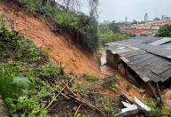 Fortes chuvas no Paraná provocam estragos em 60 cidades e 14 mil pessoas são afetadas