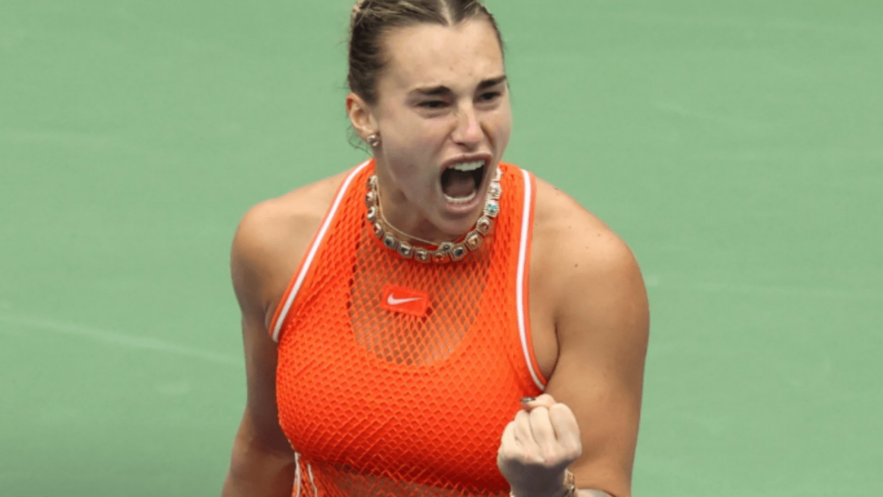 Sabalenka iguala feito de Serena e segue viva no US Open