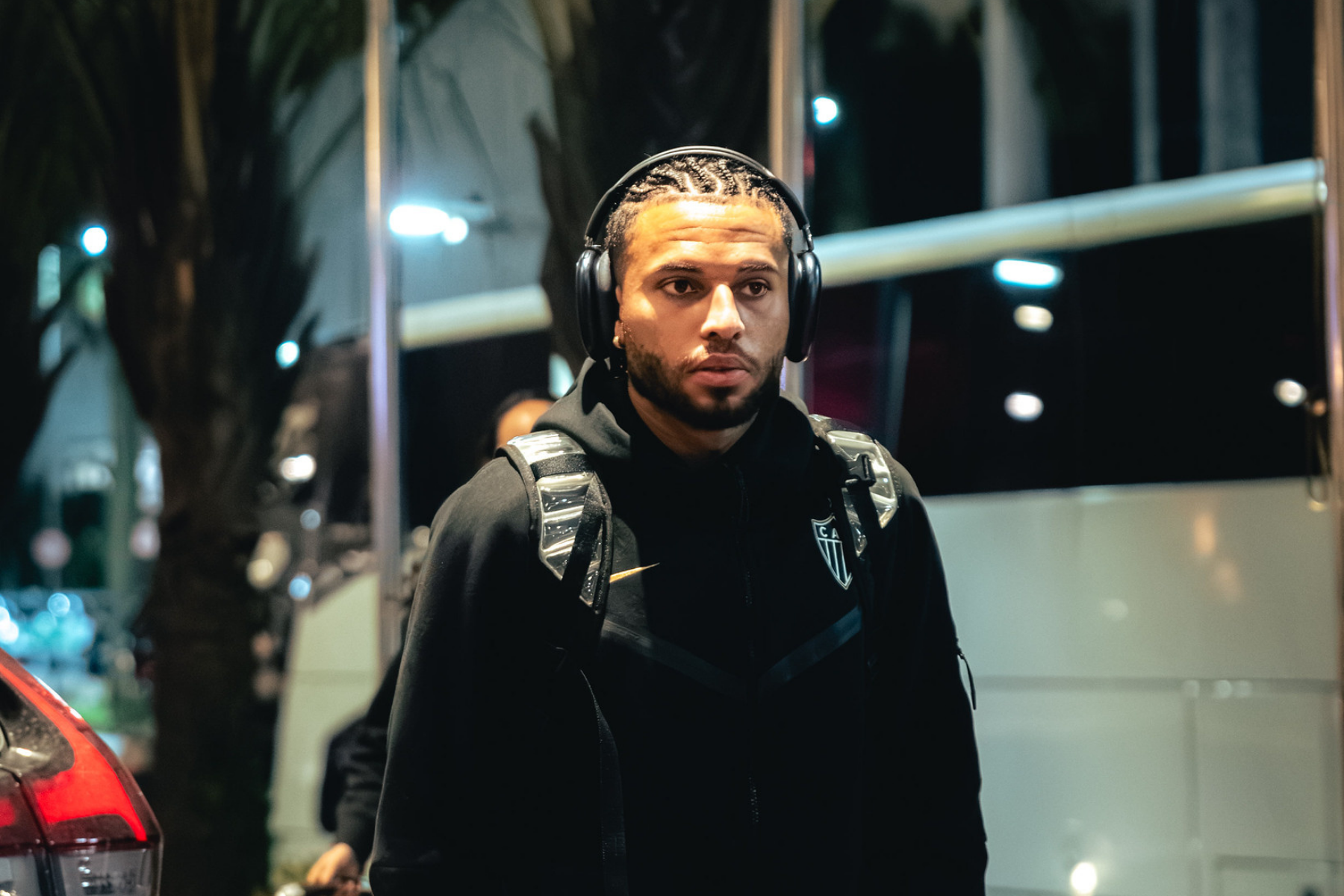 Meia do Atlético leva suspensão por episódio com Kaio Jorge, do Cruzeiro
