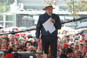 Lula afirma que agronegócio deveria ‘se ajoelhar’ por recursos e diz querer manter Bolsonaro preso
