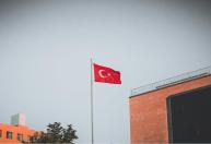 Tiroteio em escola na Turquia deixa 11 feridos; autor do crime está detido