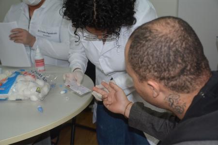 Mais de 12 mil crianças nascem sem nome do pai no registro em Minas; Defensoria abre mutirão