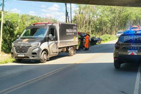 Casal é encontrado morto a tiros sob viaduto na Grande BH após ser sequestrado