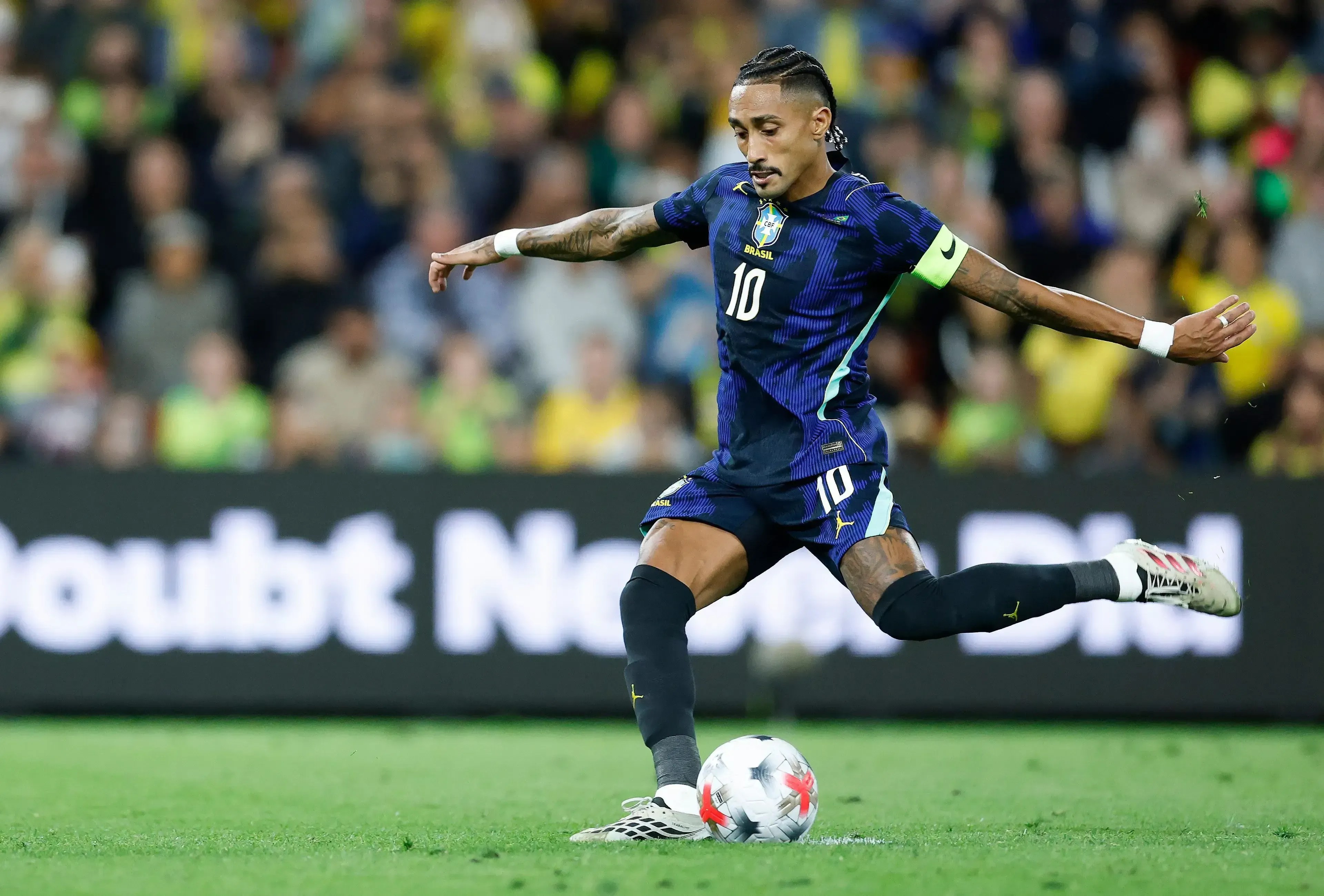 Seleção Brasileira: Raphinha é cortado por lesão e não jogará amistoso contra Índia